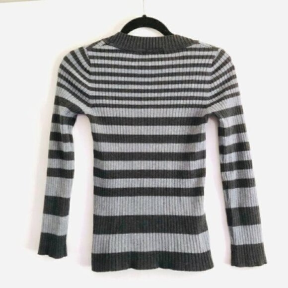 Forever 21 Knit Top L Long Sleeve Striped Ribbed Gray Basic 2000s Y2K - Picture 4 of 8